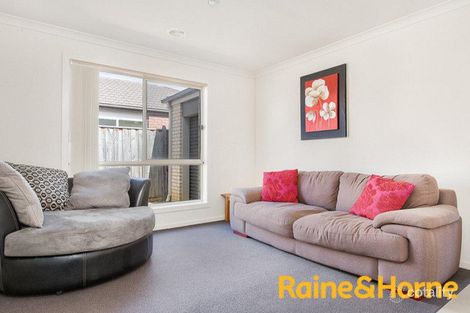 Property photo of 82 Silverwattle Drive Lyndhurst VIC 3975