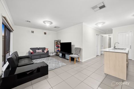 Property photo of 33 Topcliffe Road Wollert VIC 3750