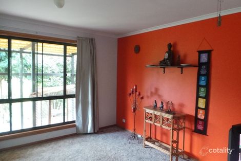 Property photo of 3 Wattle Place Bega NSW 2550