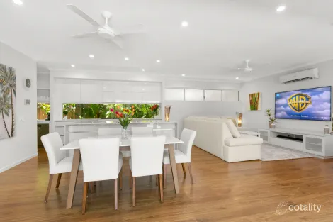 Property photo of 7 Canopy Way Palm Cove QLD 4879