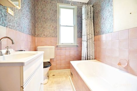 Property photo of 33 Idriess Crescent Blackett NSW 2770
