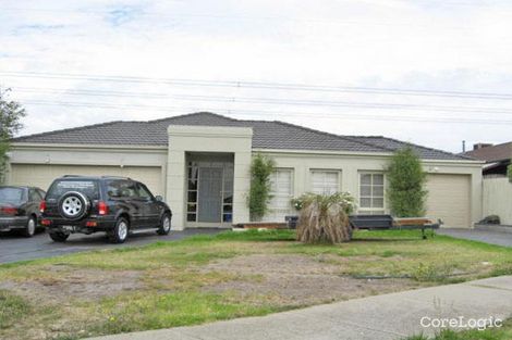 Property photo of 1 Linden Court Taylors Lakes VIC 3038