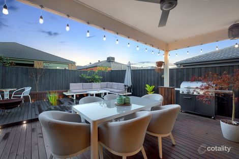 Property photo of 21 Bradman Drive Cranbourne West VIC 3977