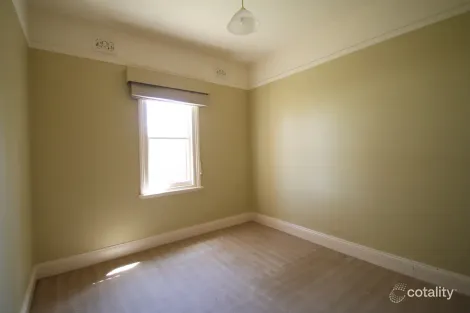 Property photo of 86 Clinton Street Orange NSW 2800