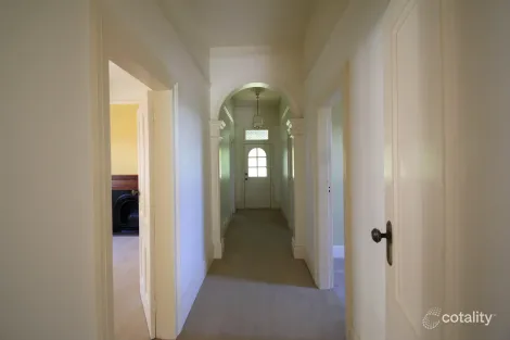 Property photo of 86 Clinton Street Orange NSW 2800