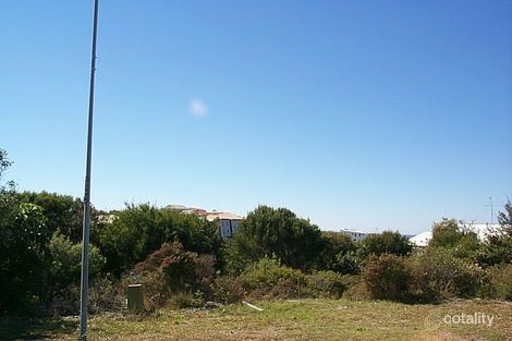 62 Southern Cross Pde, Sunrise Beach, QLD 4567