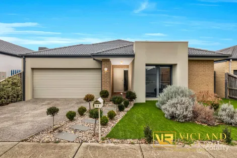 Property photo of 10 Celtic Street Wollert VIC 3750