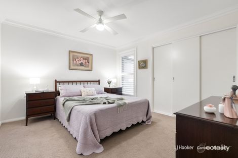 Property photo of 2/27 Elizabeth Macarthur Avenue Camden South NSW 2570