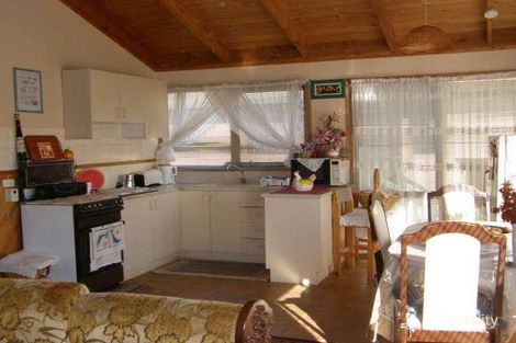 Property photo of 41 Landscape Drive Venus Bay VIC 3956