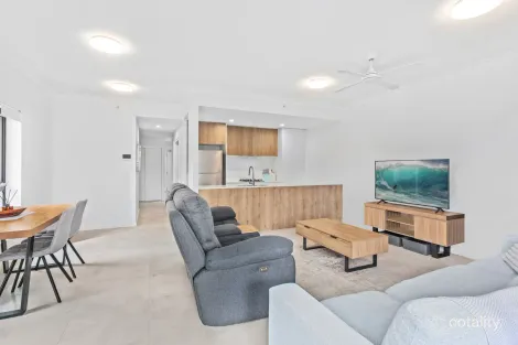 2/32 Dry Dock Rd, Tweed Heads South, NSW 2486