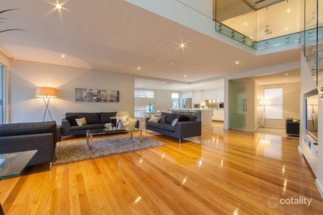 Property photo of 89 York Street Indooroopilly QLD 4068