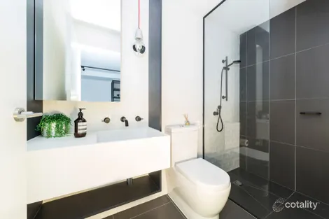 Property photo of 102/36 Collins Street Essendon VIC 3040