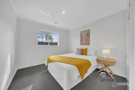 Property photo of 39 Wiltshire Boulevard Thornhill Park VIC 3335