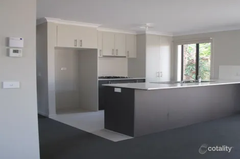 Property photo of 2/35 Boundary Road Newcomb VIC 3219