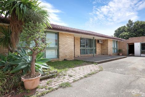 Property photo of 1 Doris Court Springvale South VIC 3172