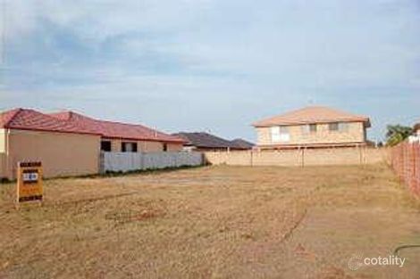 Property photo of 44 Sir Bruce Small Boulevard Benowa QLD 4217