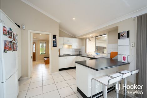 Property photo of 21 Mawbanna Close West Hoxton NSW 2171