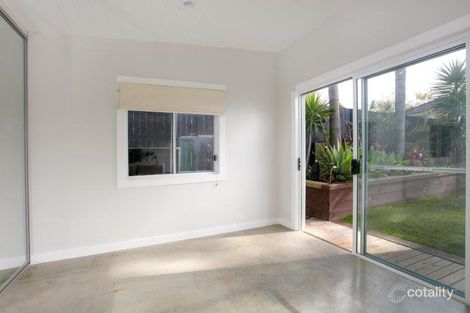 Property photo of 27 Oxford Falls Road Beacon Hill NSW 2100