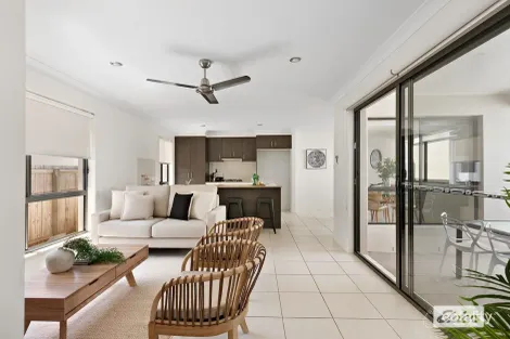 Property photo of 8 Macnab Street Yarrabilba QLD 4207