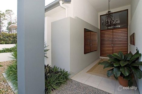 Property photo of 2248 Olympic Drive Hope Island QLD 4212