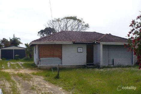 81 Sicklemore Rd, Parmelia, WA 6167