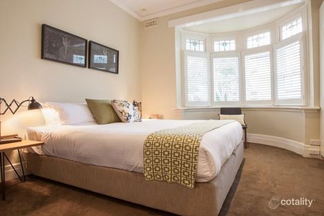 Property photo of 5 Hartpury Avenue Elwood VIC 3184