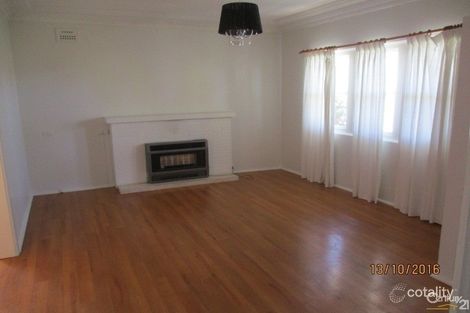 Property photo of 10 Oswin Street Parkes NSW 2870