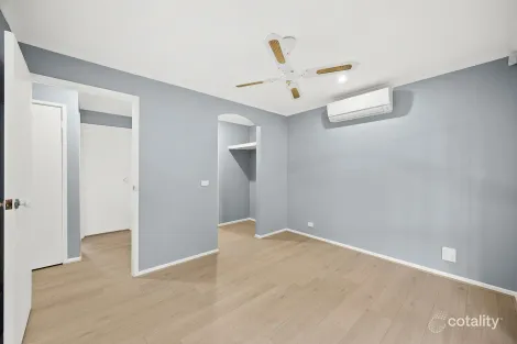 Property photo of 31 Taketa Crescent Frankston VIC 3199