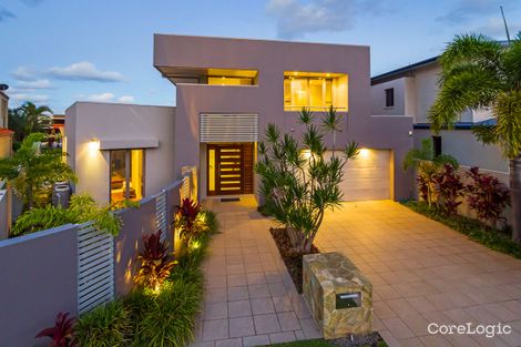 Property photo of 15 King James Court Paradise Point QLD 4216