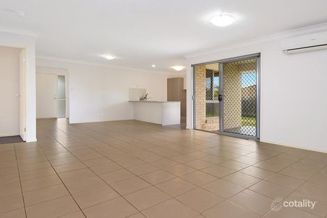 Property photo of 11 Paul Drive Regents Park QLD 4118