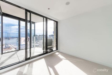 Property photo of 607/677 La Trobe Street Docklands VIC 3008