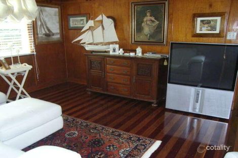 Property photo of 19 Thirteenth Avenue Palm Beach QLD 4221