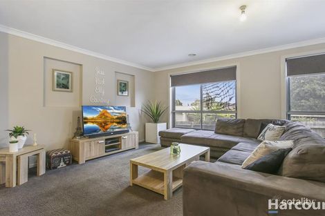 Property photo of 2A Forrest Street Drouin VIC 3818