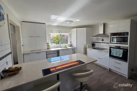 Property photo of 14 Meurant Street Glen Innes NSW 2370