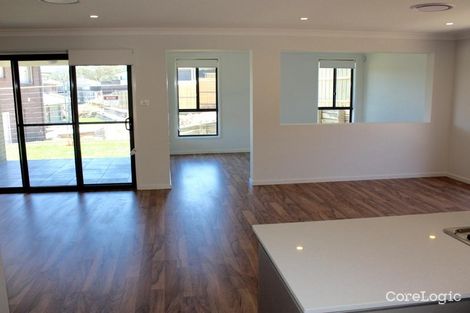 Property photo of 39 Cocoparra Circuit North Kellyville NSW 2155
