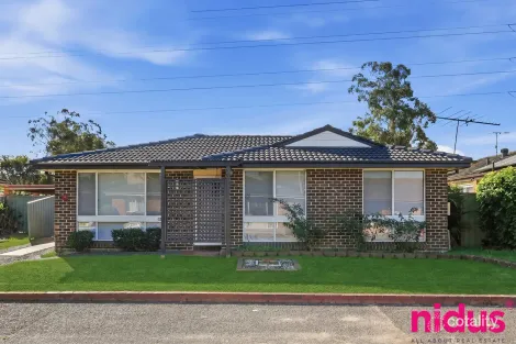 3/7 Woodvale Cl, Plumpton, NSW 2761