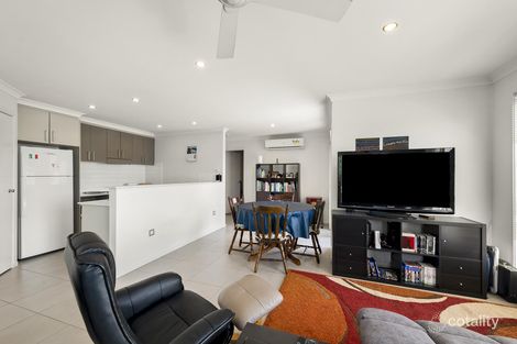 Property photo of 2/17 Woolshed Lane Harrison ACT 2914