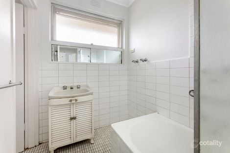 Property photo of 8/12 Roseberry Grove Glen Huntly VIC 3163