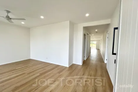 Property photo of 28 Jacana Close Mareeba QLD 4880