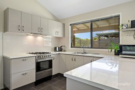 Property photo of 8 Avalon Court Strathpine QLD 4500