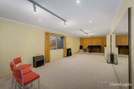 Property photo of 9 Quentin Street Forest Hill VIC 3131