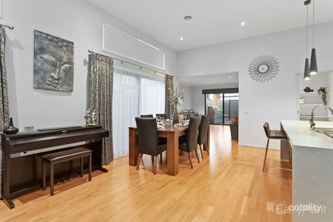 Property photo of 47 Calibre Circuit Clyde North VIC 3978