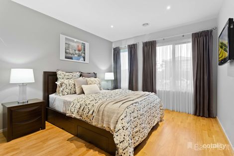 Property photo of 47 Calibre Circuit Clyde North VIC 3978