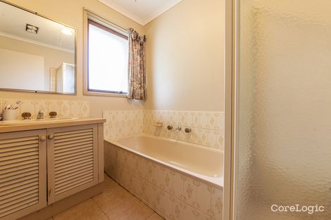 Property photo of 164 Windermere Drive Ferntree Gully VIC 3156