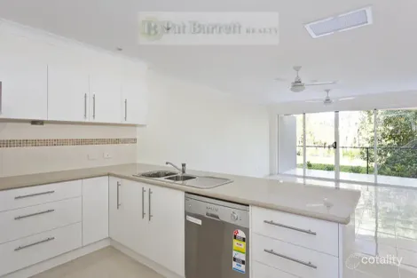 4/12 Valley Rd, Wellington Point, QLD 4160