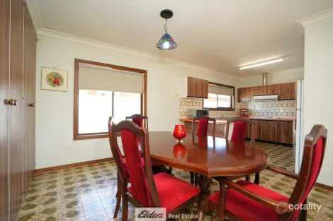 Property photo of 22 Couch Road Griffith NSW 2680
