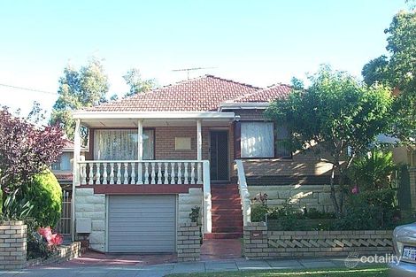 4 Bouverie Pl, Leederville, WA 6007