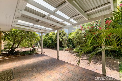 Property photo of 26 Prince Street Urangan QLD 4655