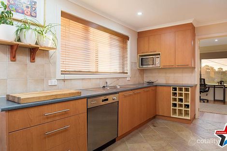 Property photo of 12 Meadowlark Lane Mooroolbark VIC 3138