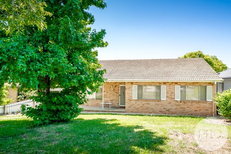 Property photo of 77 Meadow Street Kooringal NSW 2650